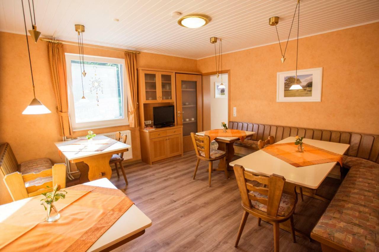 Pension Haus Am Walde 슈말렌부르크 외부 사진