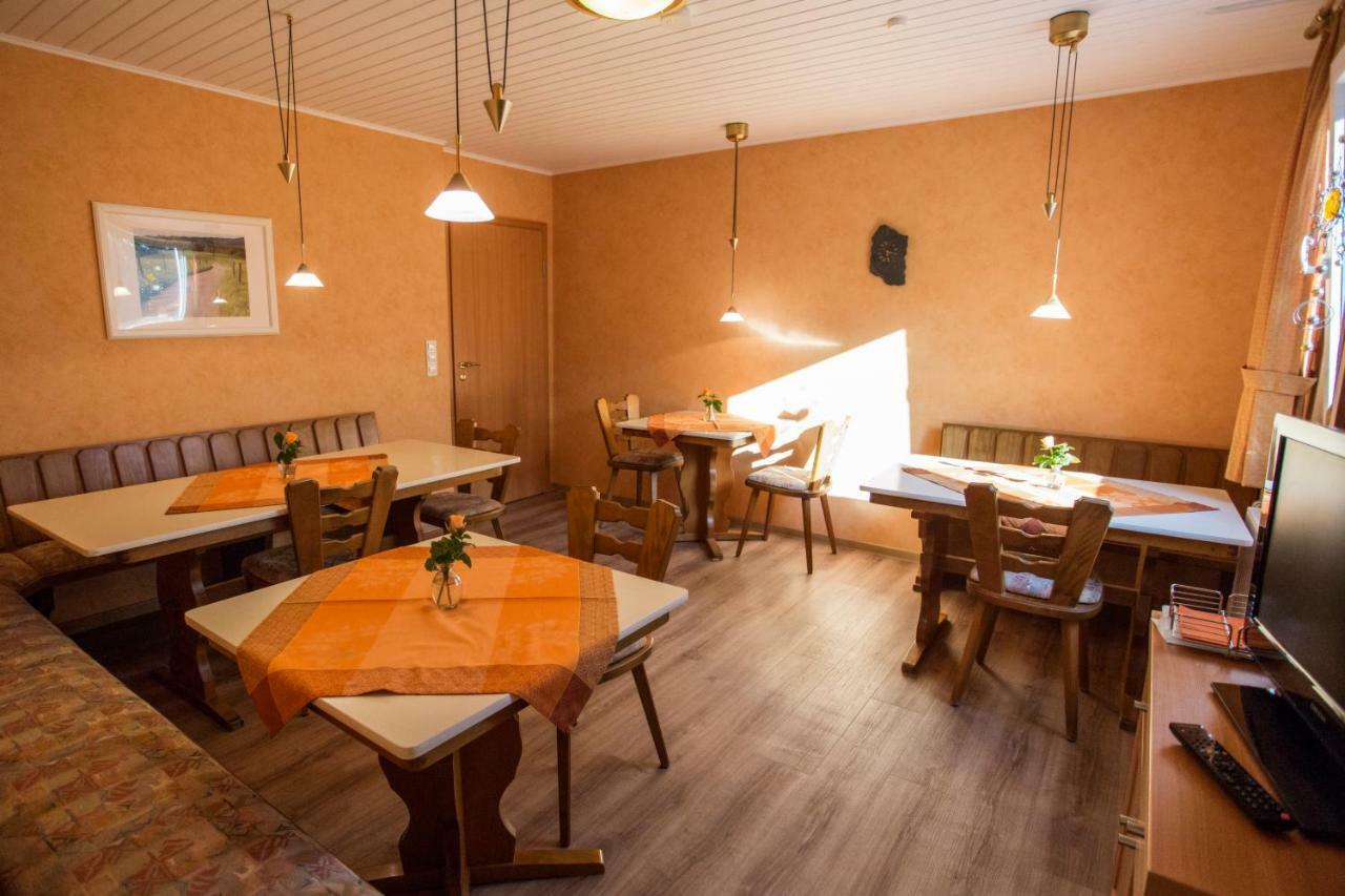 Pension Haus Am Walde 슈말렌부르크 외부 사진